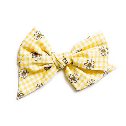 Yellow Gingham Daisies - Oversized Twirl